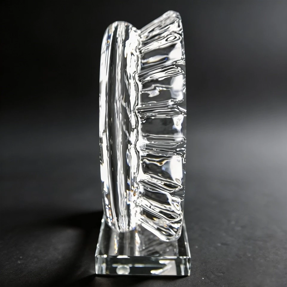 Custom Faceted Trophy For Special Recognition high quality